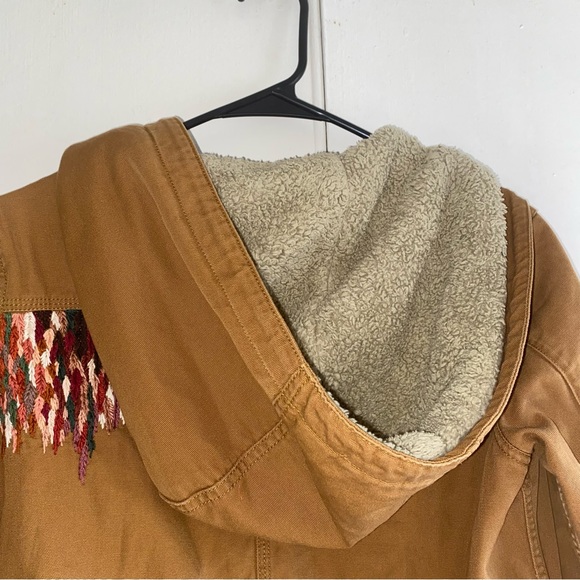 Embroidered Patagonia jacket - Picture 3 of 14